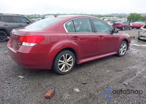 2014 Subaru Legacy 2.5I Premium z USA, uszkodzony, nr VIN 4S3BMBC64E3009816